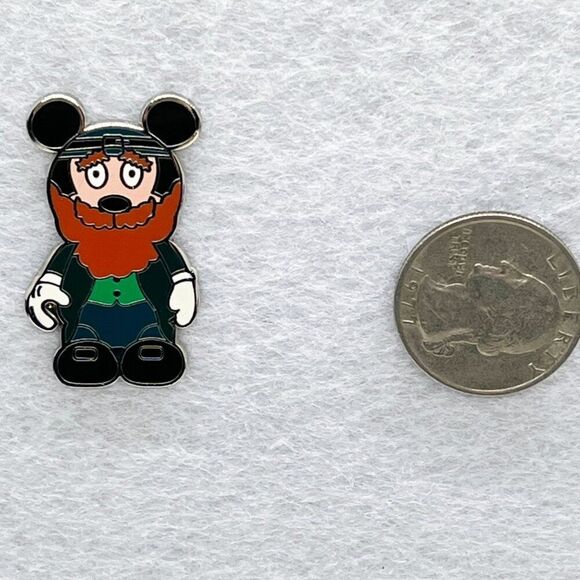🔮 5/$25 Disney Vinylmation St. Patrick's Day Leprechaun Pin - Picture 2 of 2